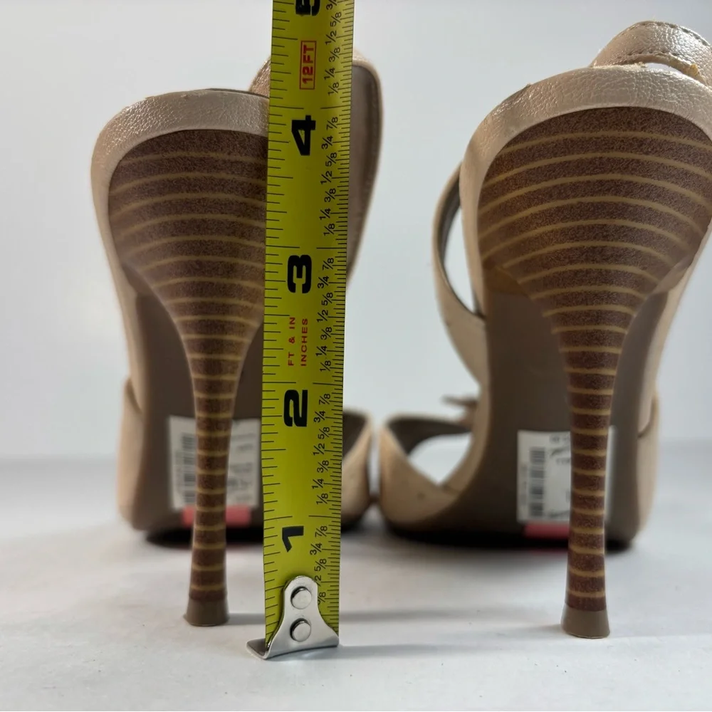 Worthington Beige woman high heels‎ Slingback PeepToe Flower Embellishment 7.5 M